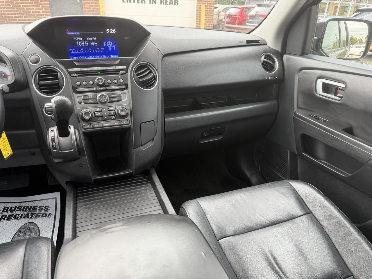 Honda Pilot photo 12
