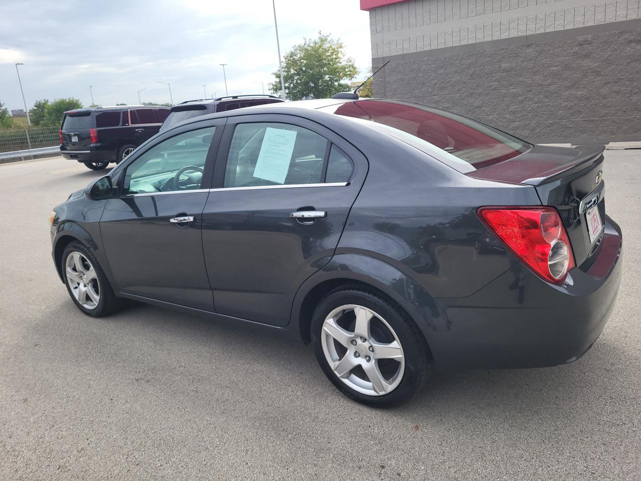 Chevrolet Sonic photo 5