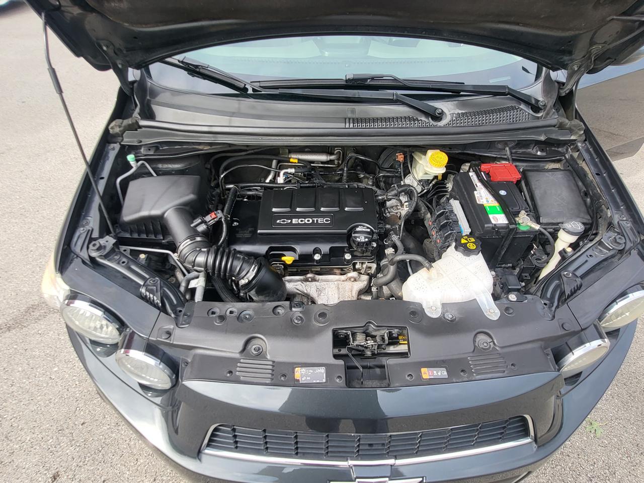 Chevrolet Sonic photo 22