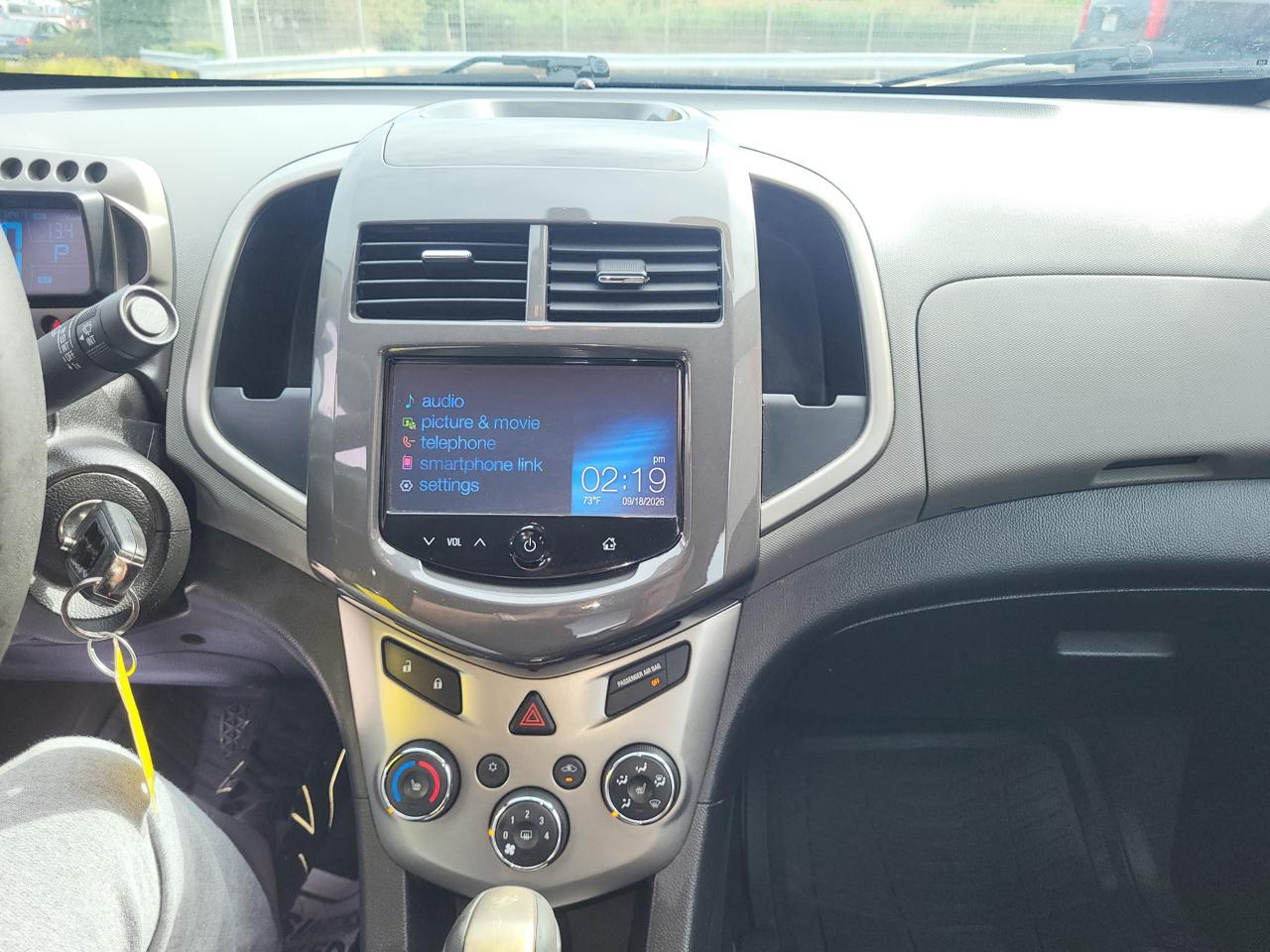 Chevrolet Sonic photo 25