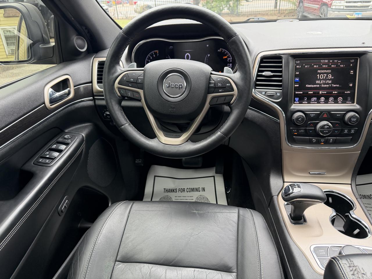 Jeep Grand Cherokee photo 12