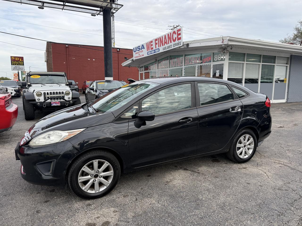 Ford Fiesta 4dr Sdn SE 2011