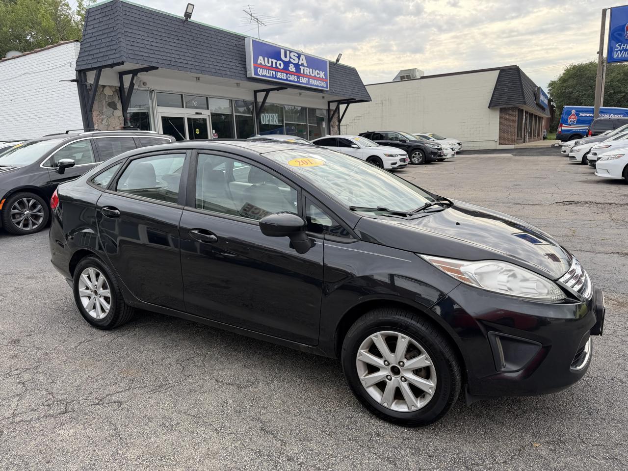 Ford Fiesta 4dr Sdn SE 2011