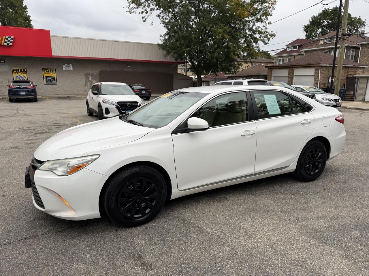 Toyota Camry 4dr Sdn I4 Auto SE w/Special Edition Pkg (Natl) 2016