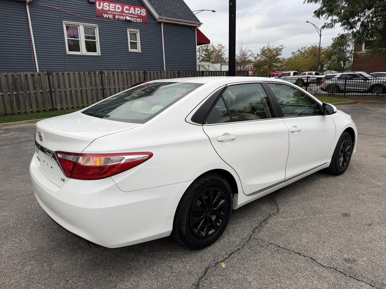 Toyota Camry 4dr Sdn I4 Auto SE w/Special Edition Pkg (Natl) 2016