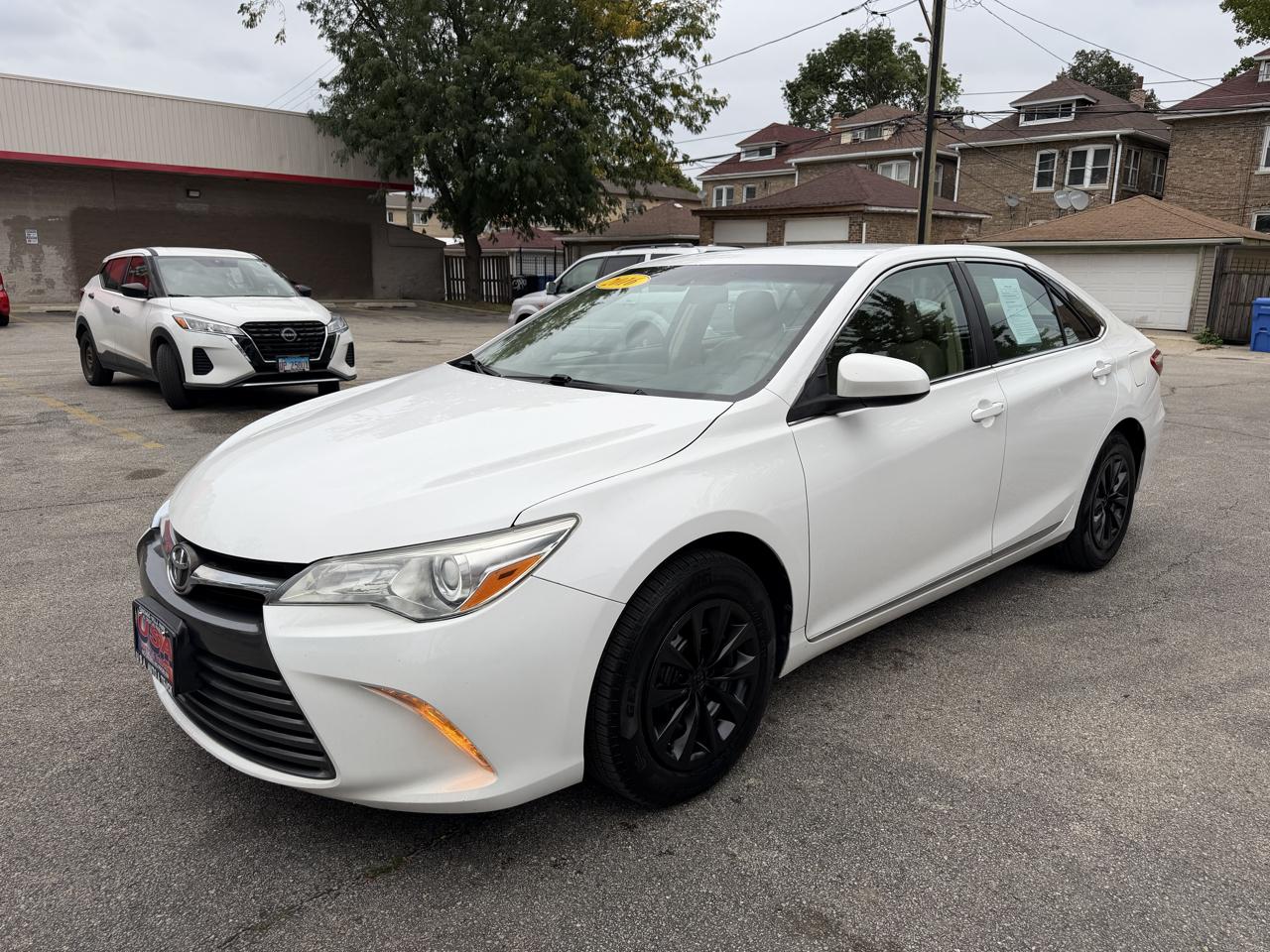 Toyota Camry 4dr Sdn I4 Auto SE w/Special Edition Pkg (Natl) 2016
