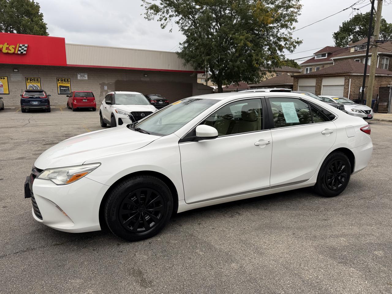 Toyota Camry 4dr Sdn I4 Auto SE w/Special Edition Pkg (Natl) 2016