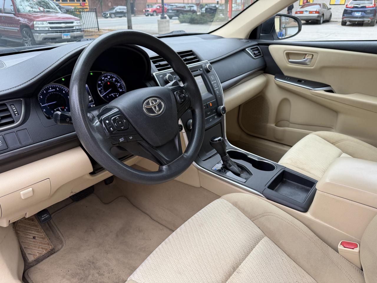 Toyota Camry 4dr Sdn I4 Auto SE w/Special Edition Pkg (Natl) 2016