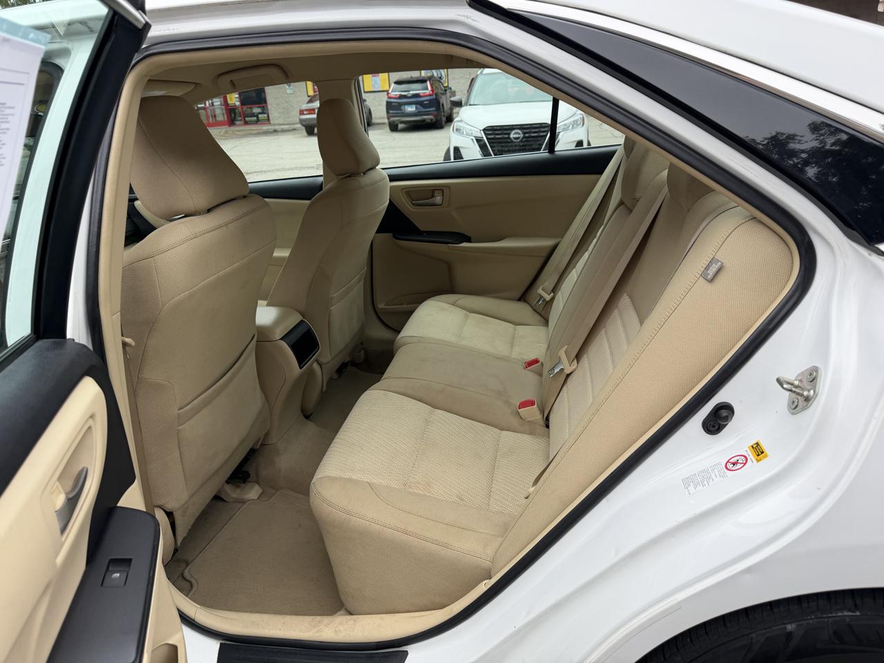 Toyota Camry 4dr Sdn I4 Auto SE w/Special Edition Pkg (Natl) 2016