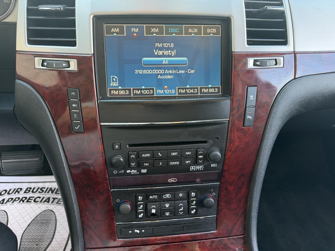 Cadillac Escalade EXT AWD 4dr Luxury 2011