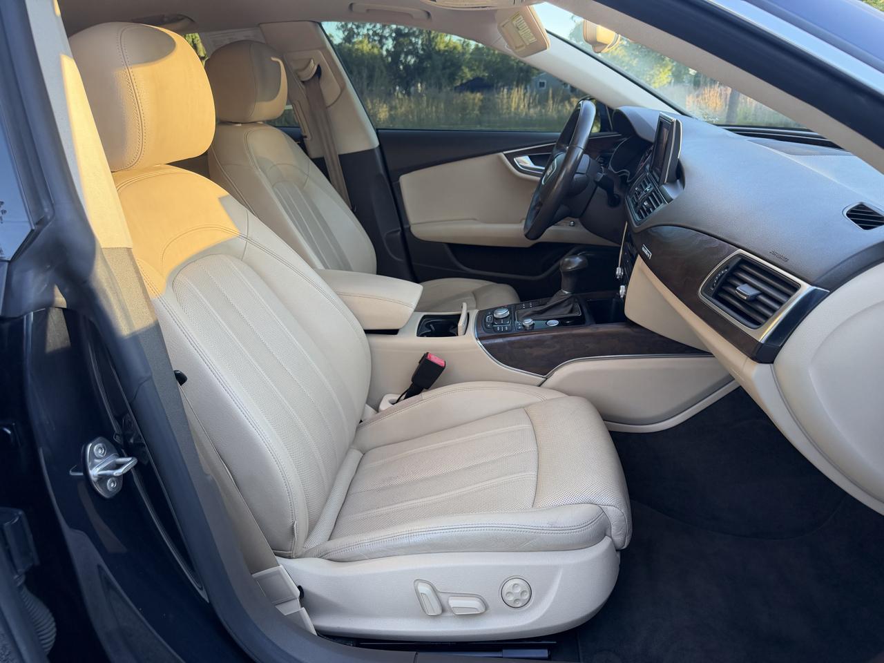 Audi A7 4dr HB quattro 3.0 Prestige 2014