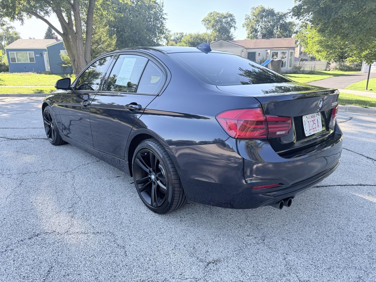 BMW 3 Series 4dr Sdn 328i RWD South Africa SULEV 2016