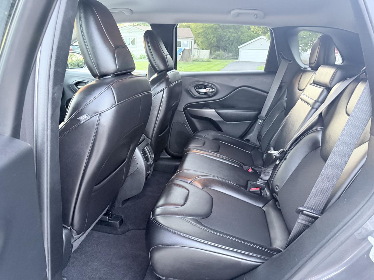 Jeep Cherokee Latitude Plus 4x4 2019