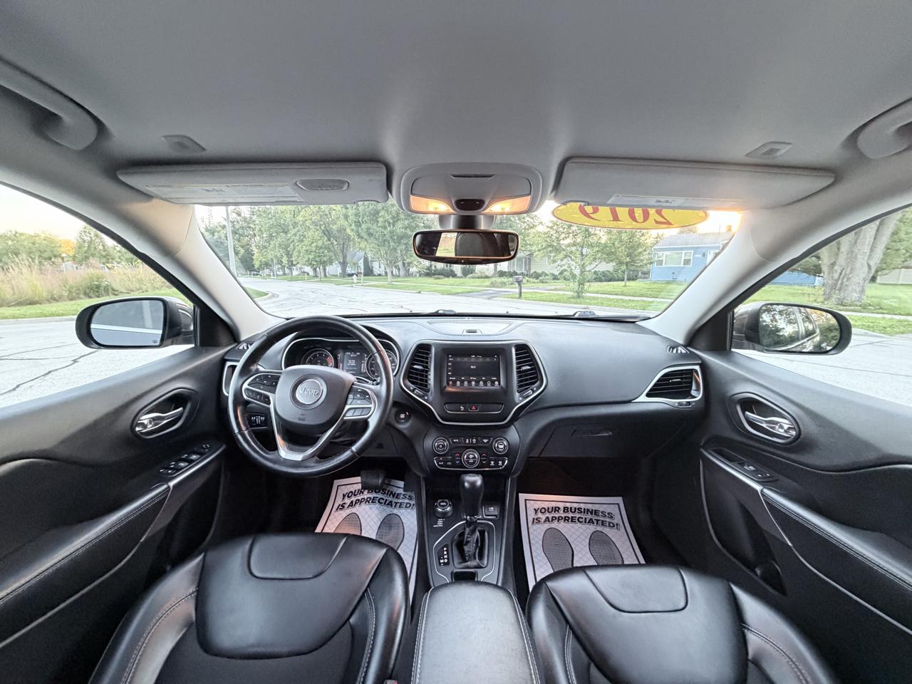 Jeep Cherokee Latitude Plus 4x4 2019