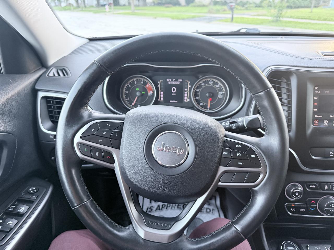 Jeep Cherokee Latitude Plus 4x4 2019