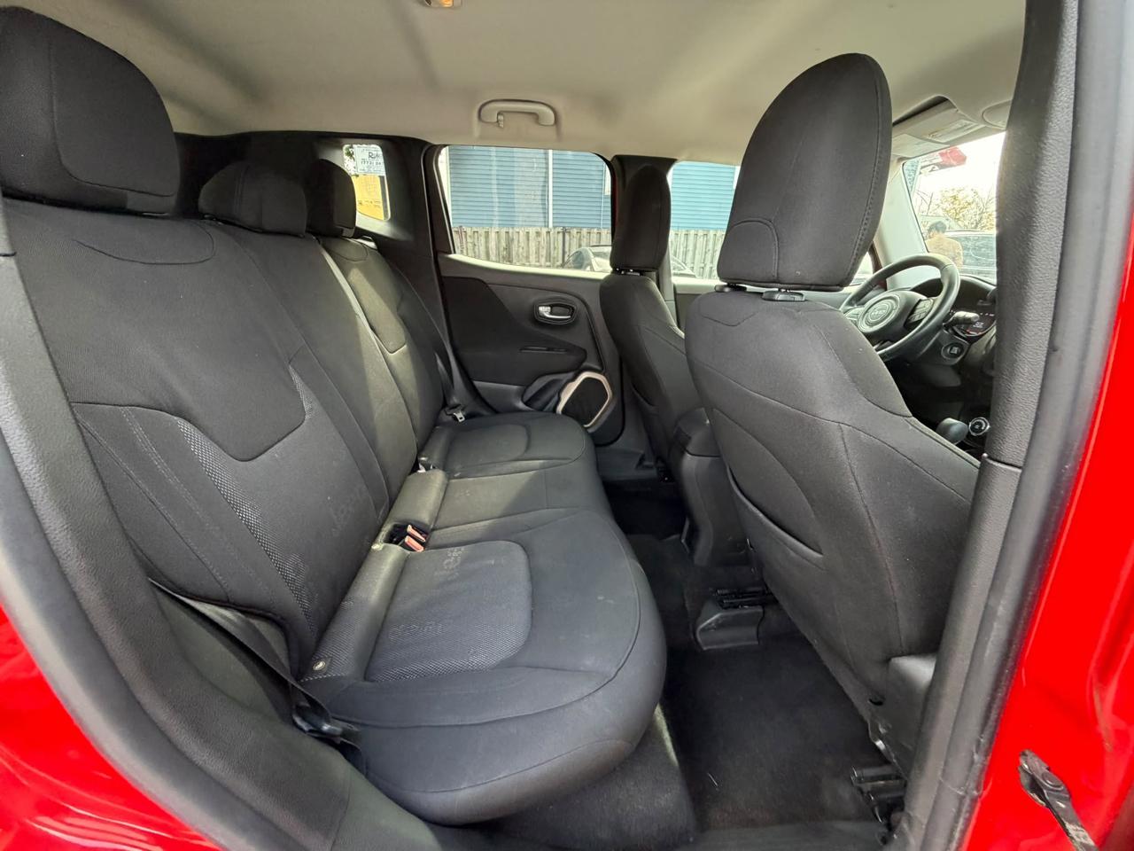 Jeep Renegade Latitude FWD 2017