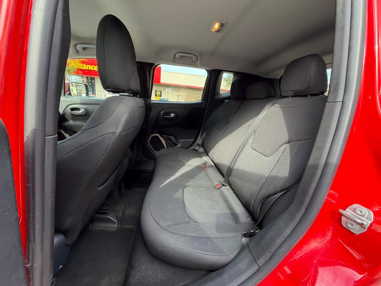 Jeep Renegade Latitude FWD 2017