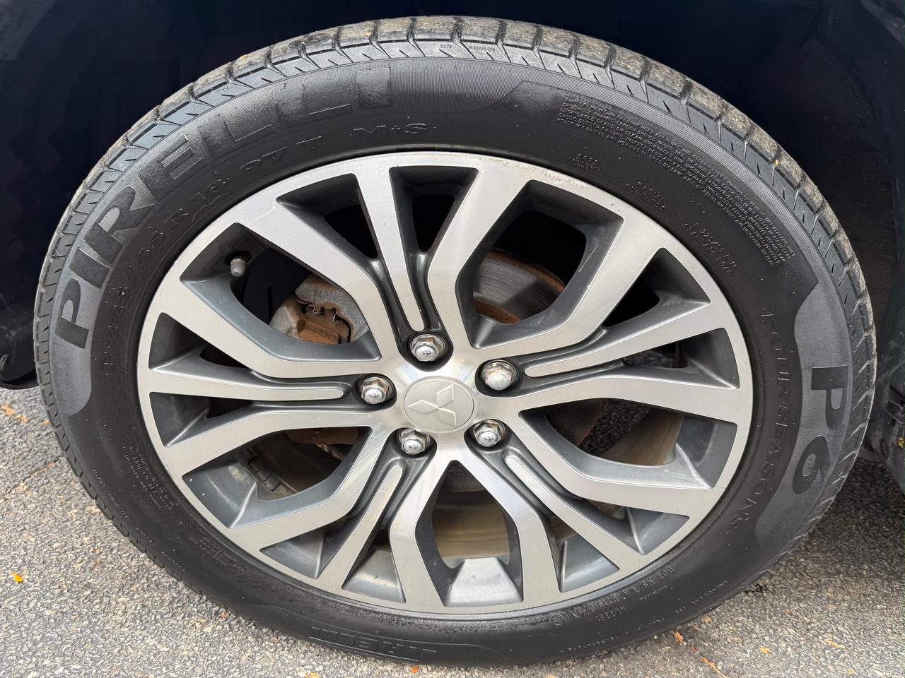 Mitsubishi Outlander Sport SE 2.4 CVT 2018