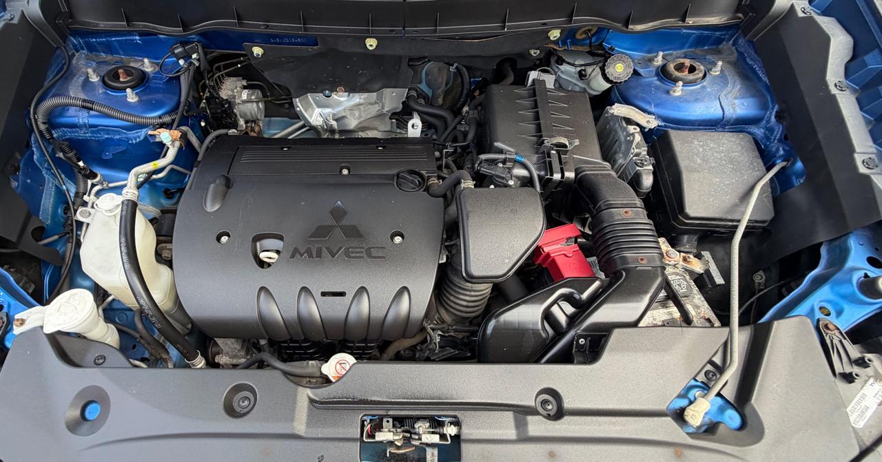Mitsubishi Outlander Sport SE 2.4 CVT 2018