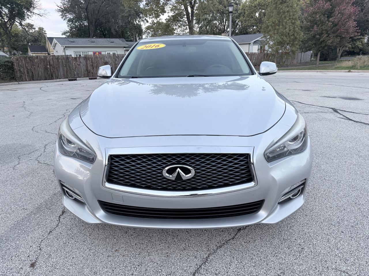 Infiniti Q50 4dr Sdn 2.0t Base RWD 2016