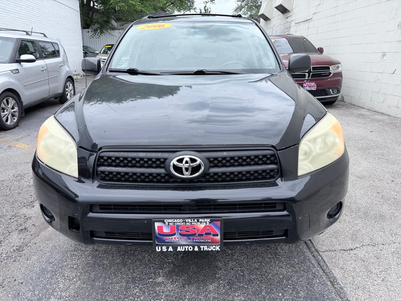 Toyota RAV4 Base I4 4WD 2006