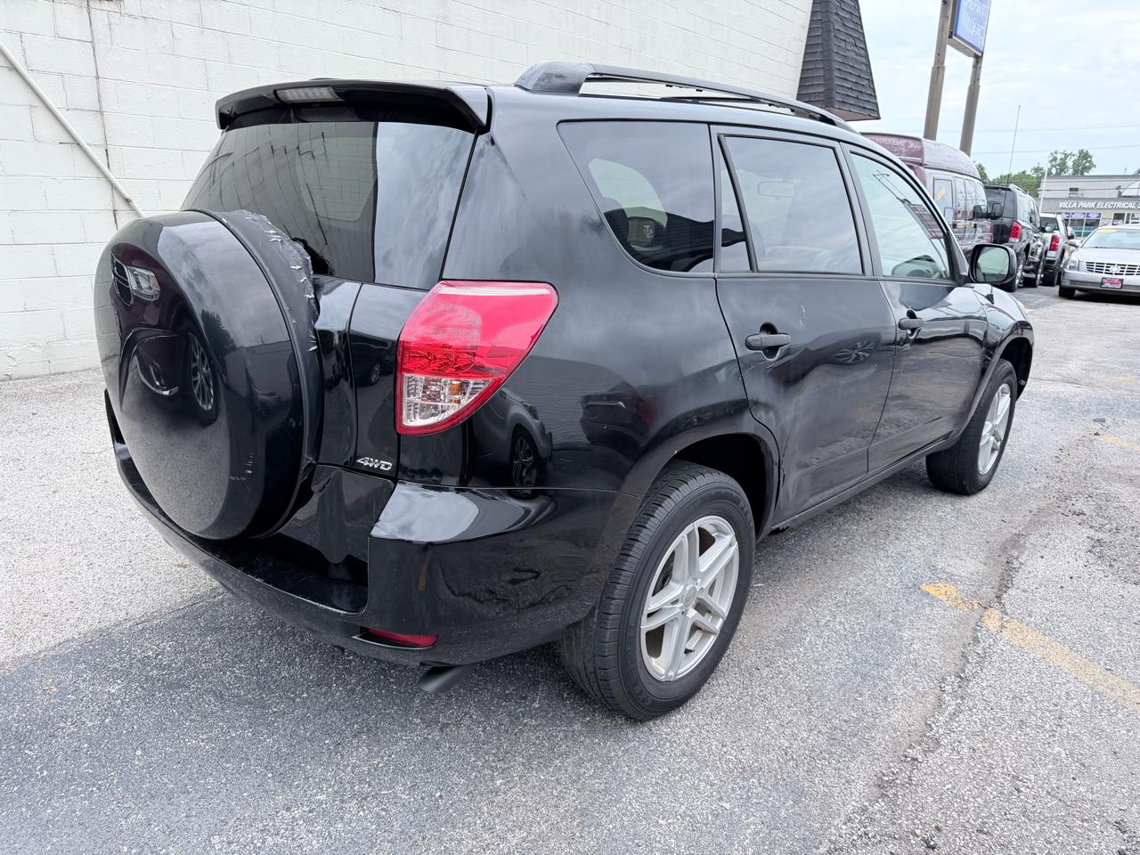 Toyota RAV4 Base I4 4WD 2006