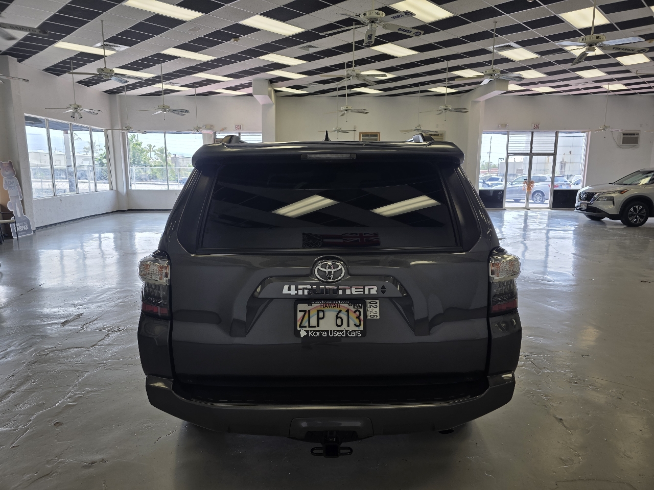 Toyota 4Runner SR5 4WD 2023