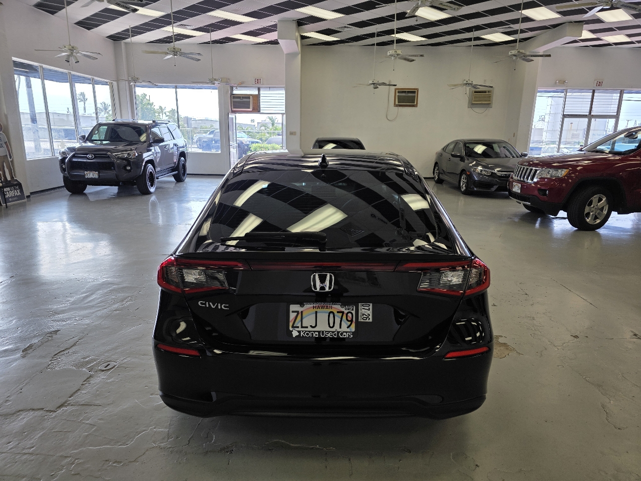 Honda Civic LX Hatchback 2023