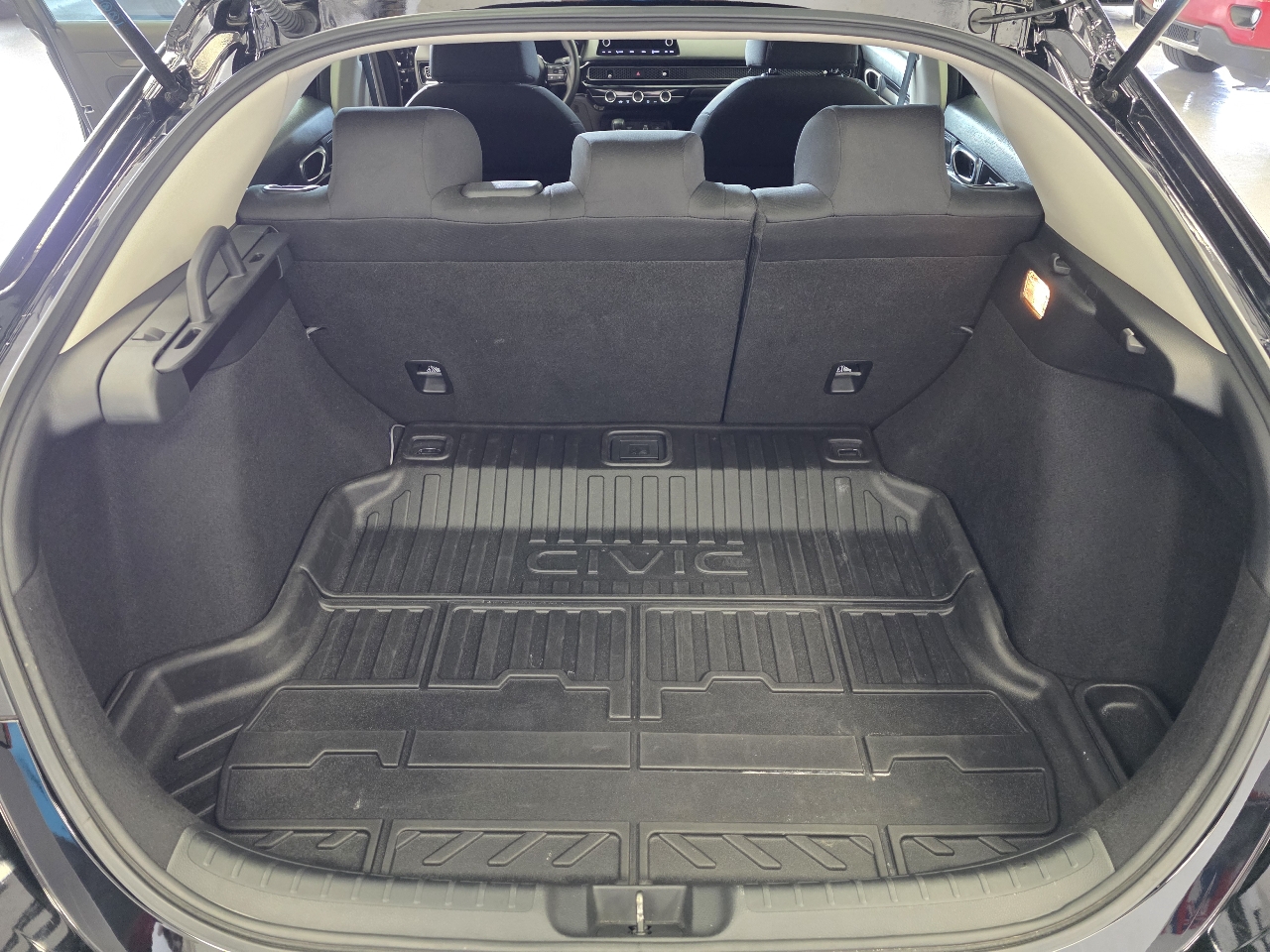 Honda Civic LX Hatchback 2023