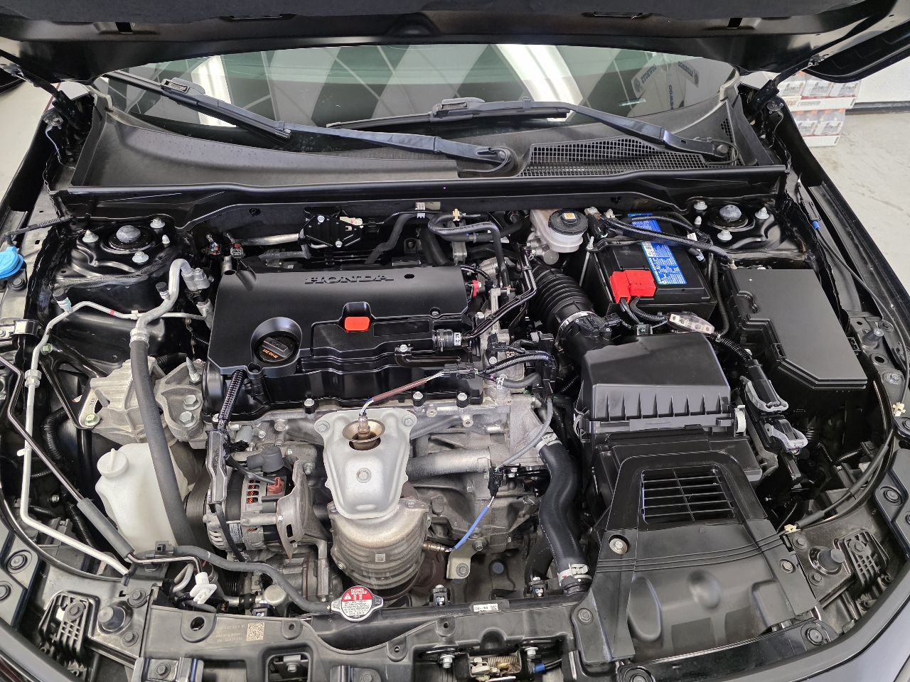 Honda Civic LX Hatchback 2023