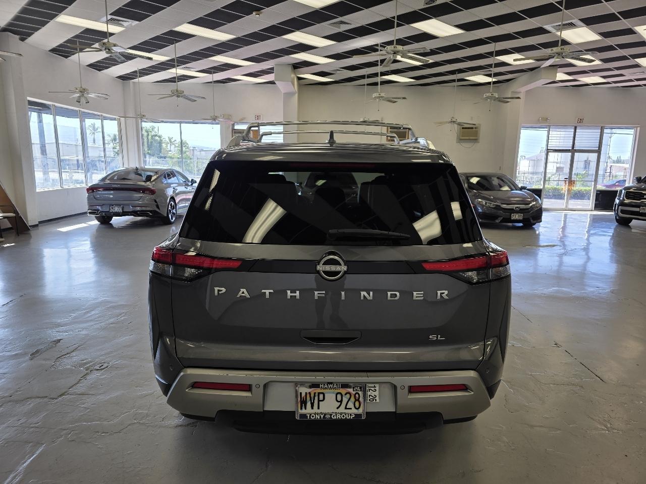 Nissan Pathfinder SL 2023