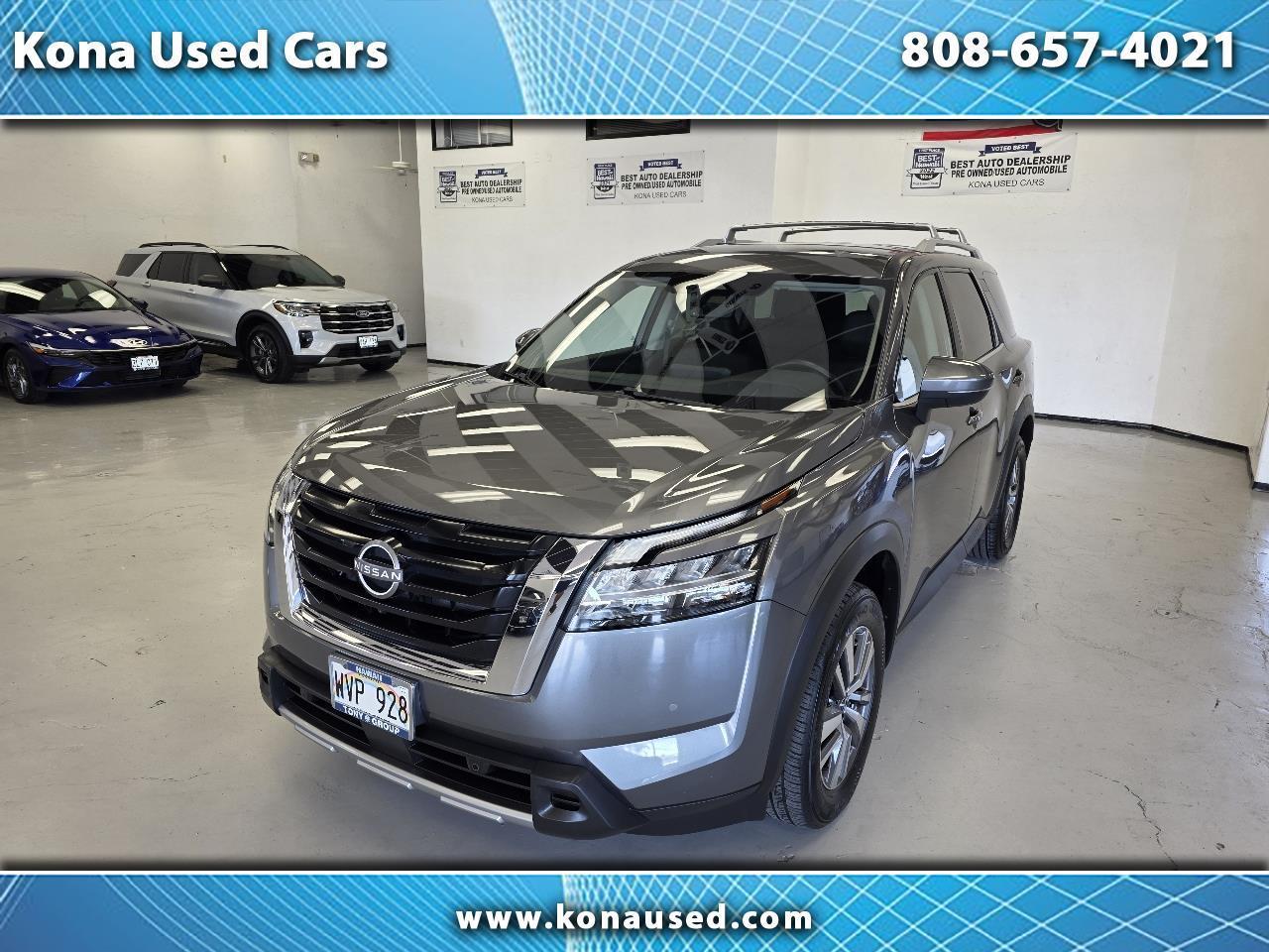 2023 Nissan Pathfinder SL