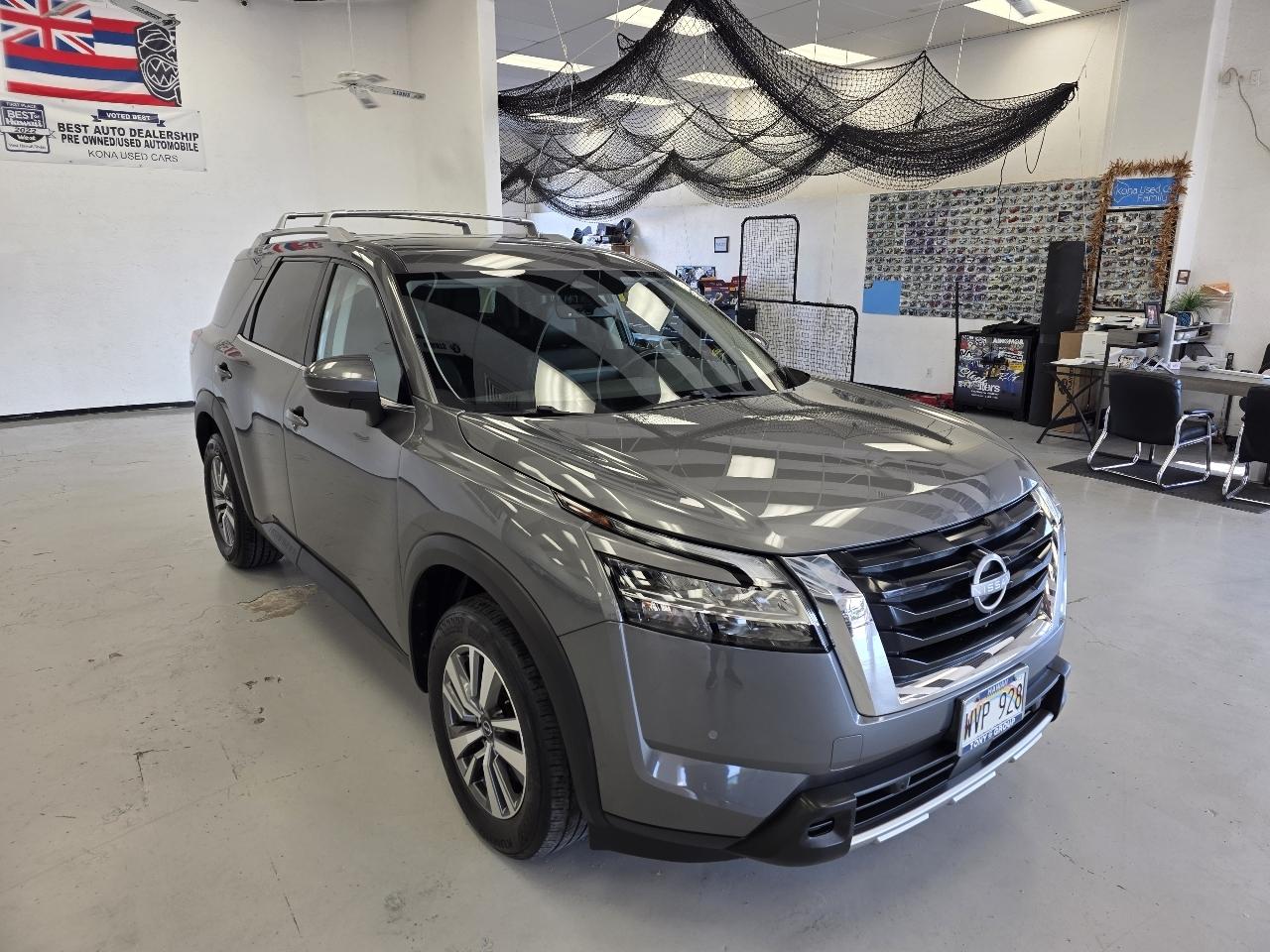 Nissan Pathfinder SL 2023