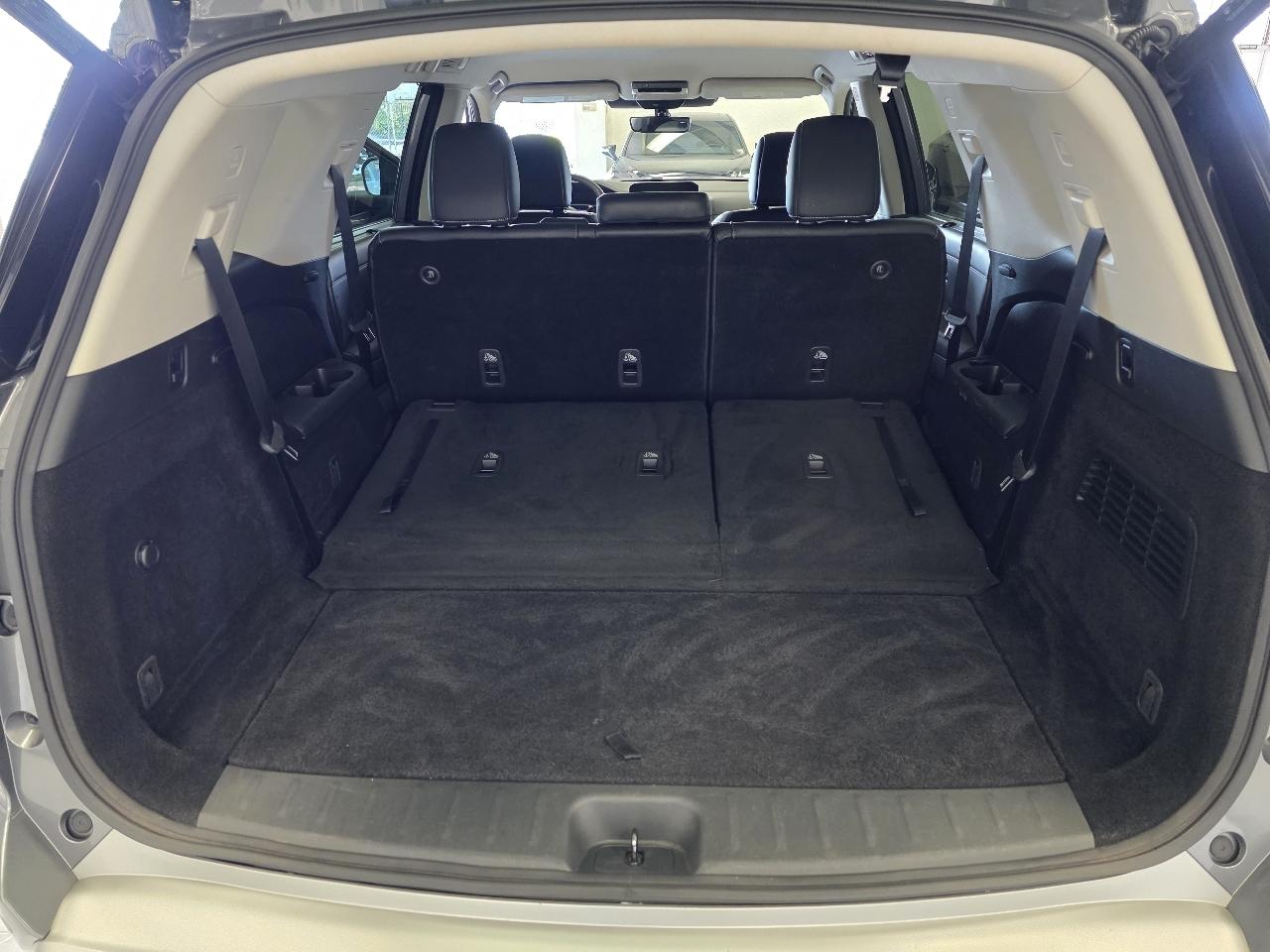 Nissan Pathfinder SL 2023