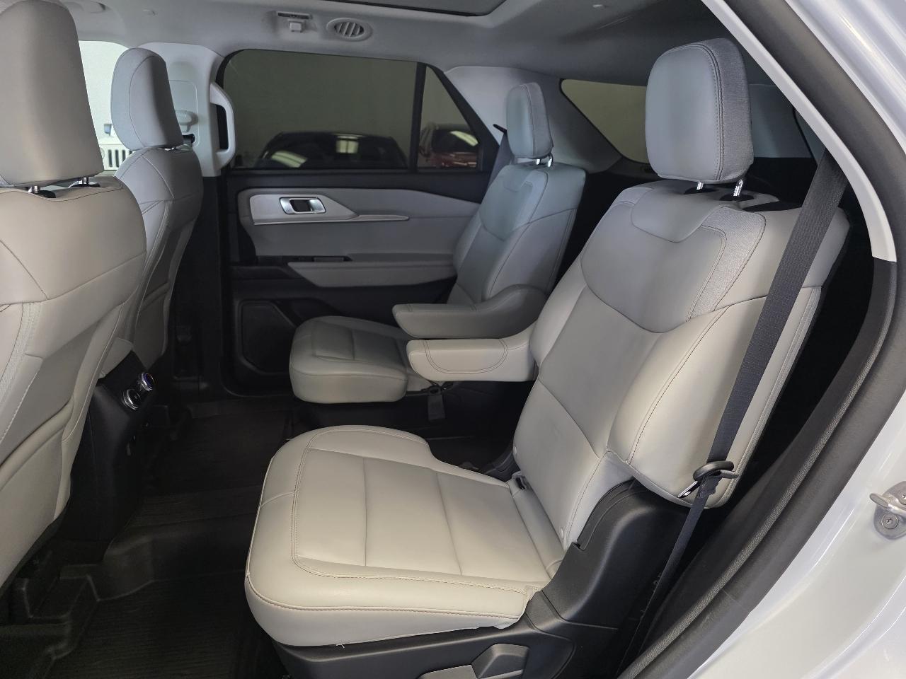 Ford Explorer Active AWD 2025