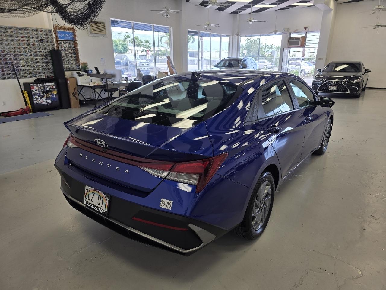 Hyundai Elantra SEL 2024