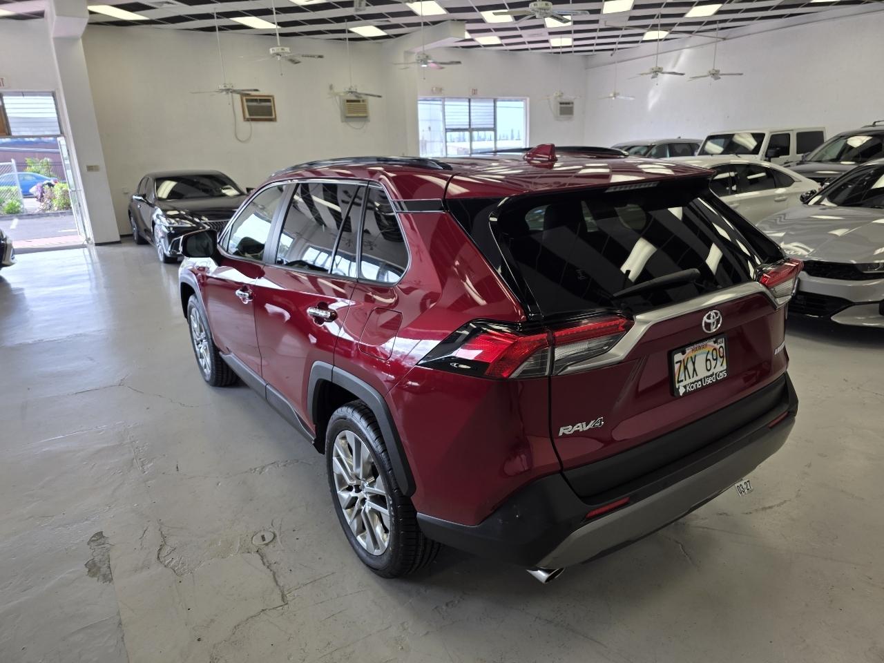 Toyota RAV4 Limited 2021