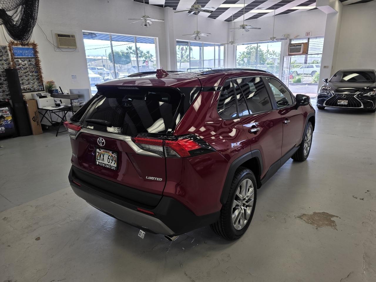 Toyota RAV4 Limited 2021