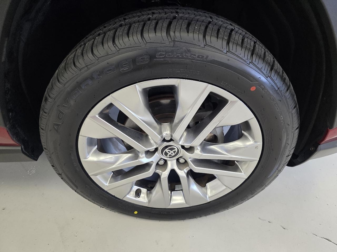 Toyota RAV4 Limited 2021