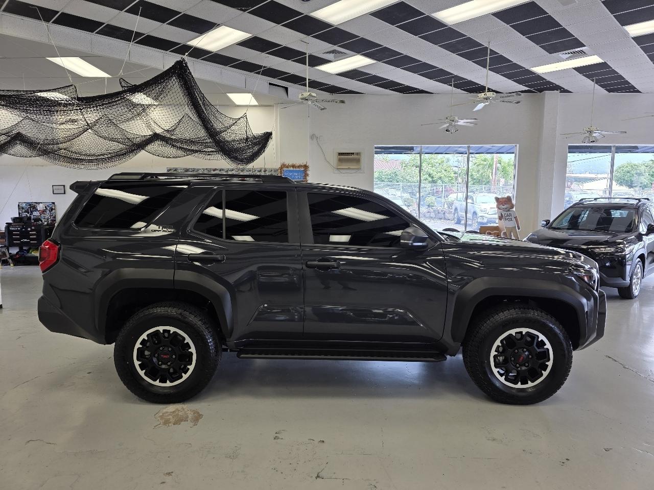 Toyota 4Runner TRD Off-road 4WD 2025