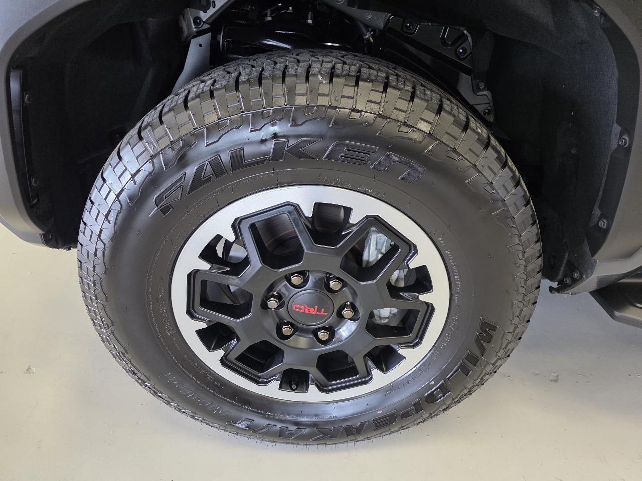 Toyota 4Runner TRD Off-road 4WD 2025