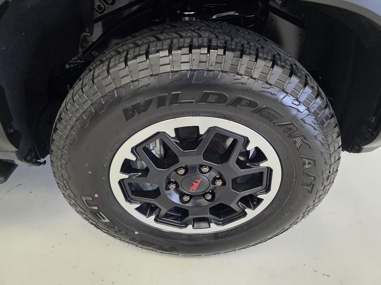 Toyota 4Runner TRD Off-road 4WD 2025