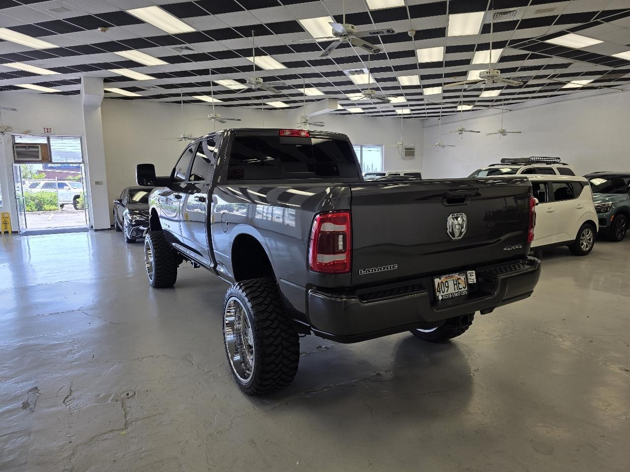 RAM 3500 Laramie Crew Cab SWB 4WD 2024