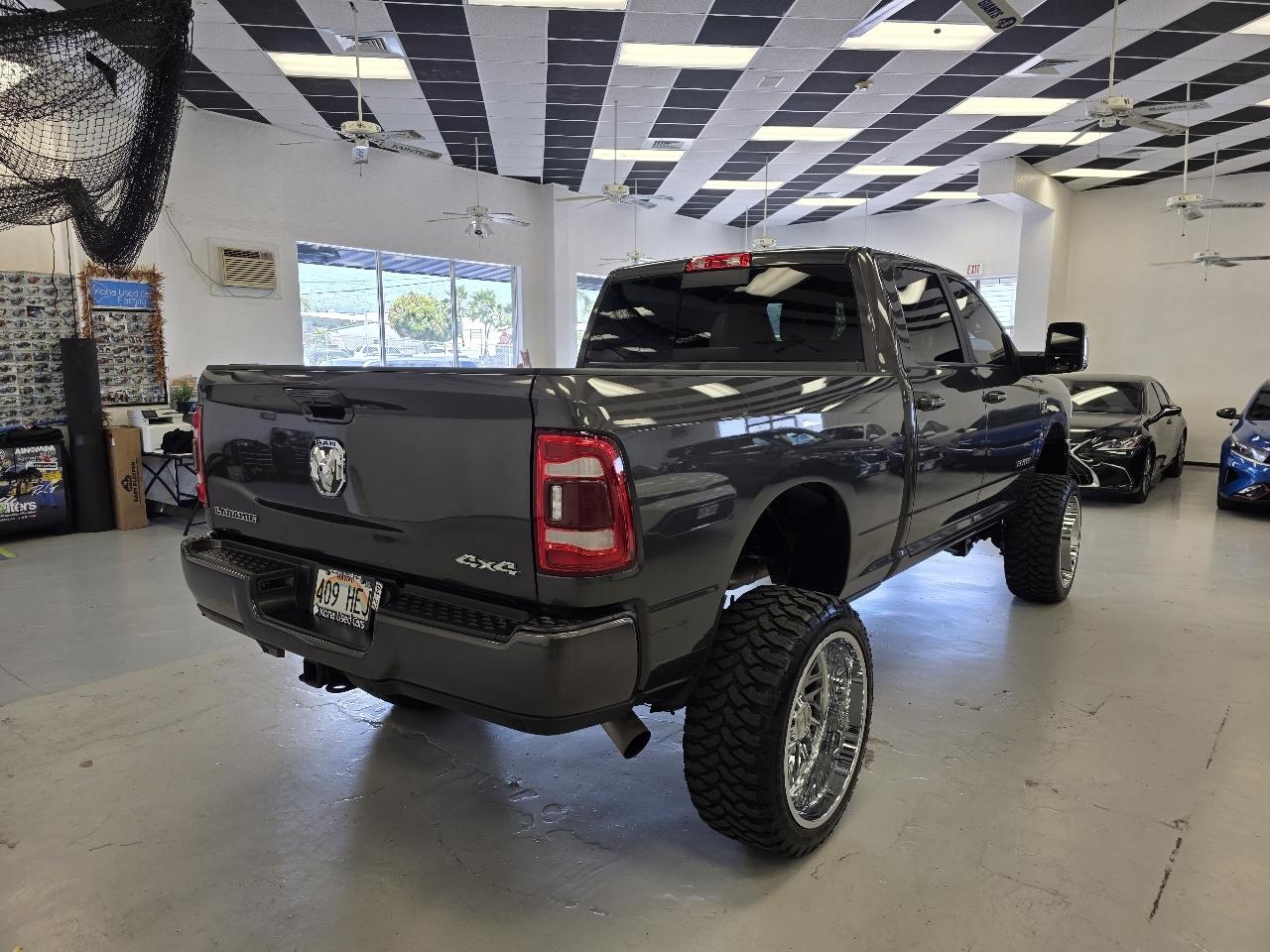 RAM 3500 Laramie Crew Cab SWB 4WD 2024