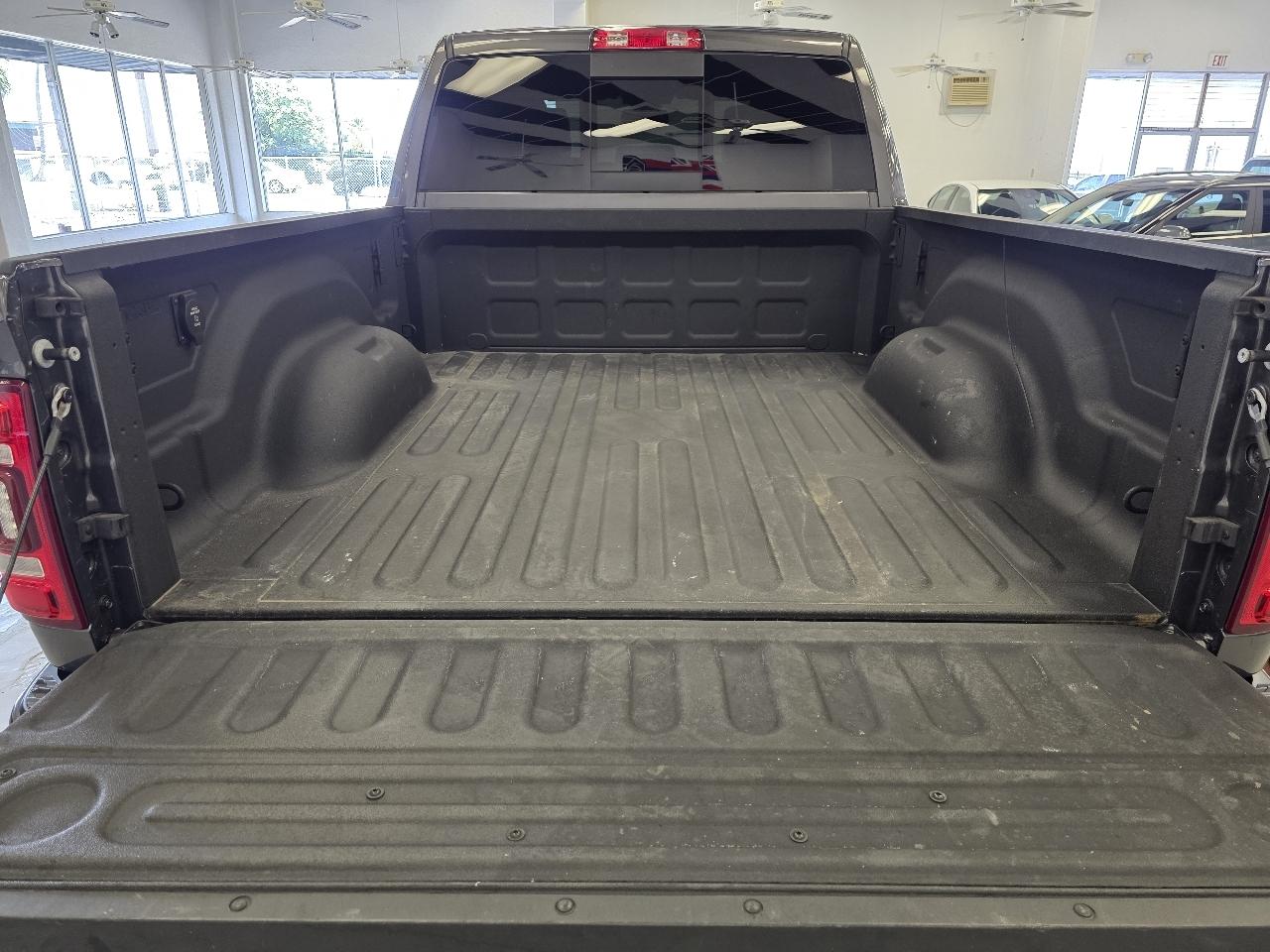 RAM 3500 Laramie Crew Cab SWB 4WD 2024