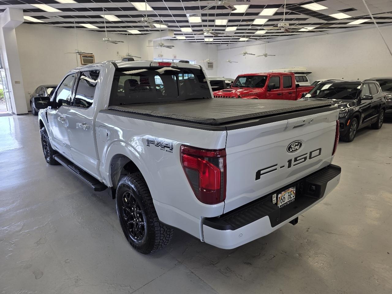 Ford F-150 XLT SuperCrew 4WD 2025