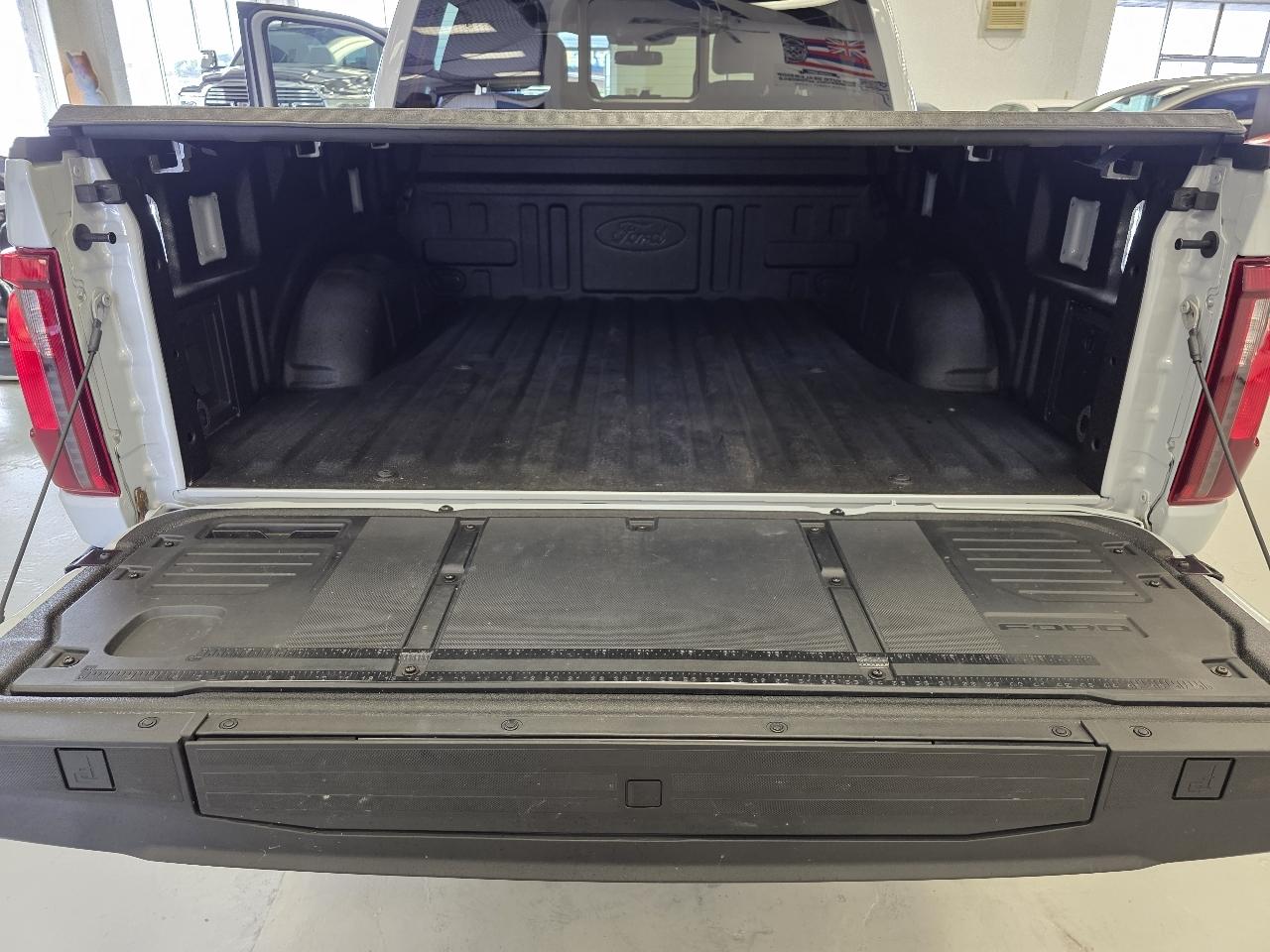 Ford F-150 XLT SuperCrew 4WD 2025