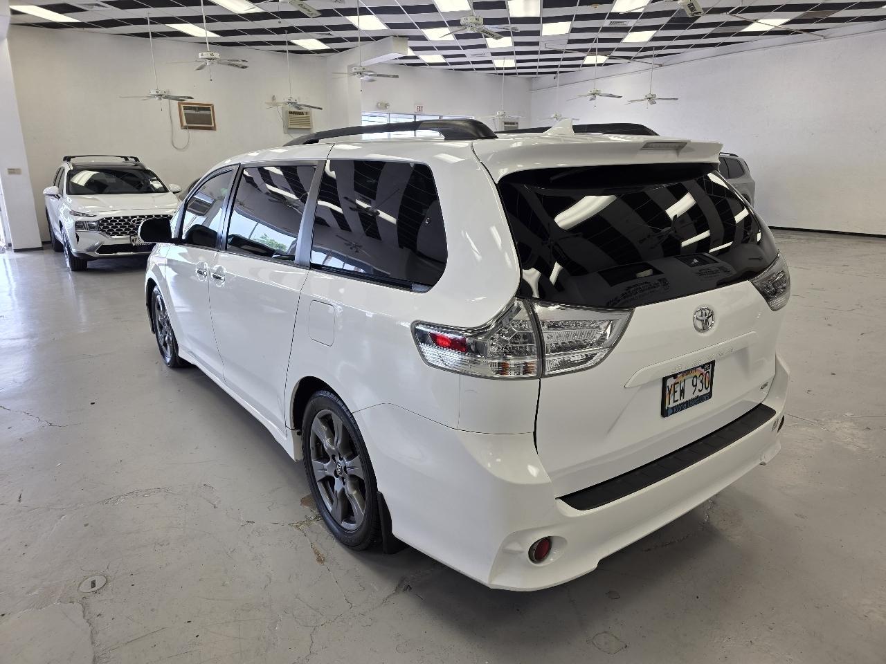 Toyota Sienna SE 8-Passenger 2020