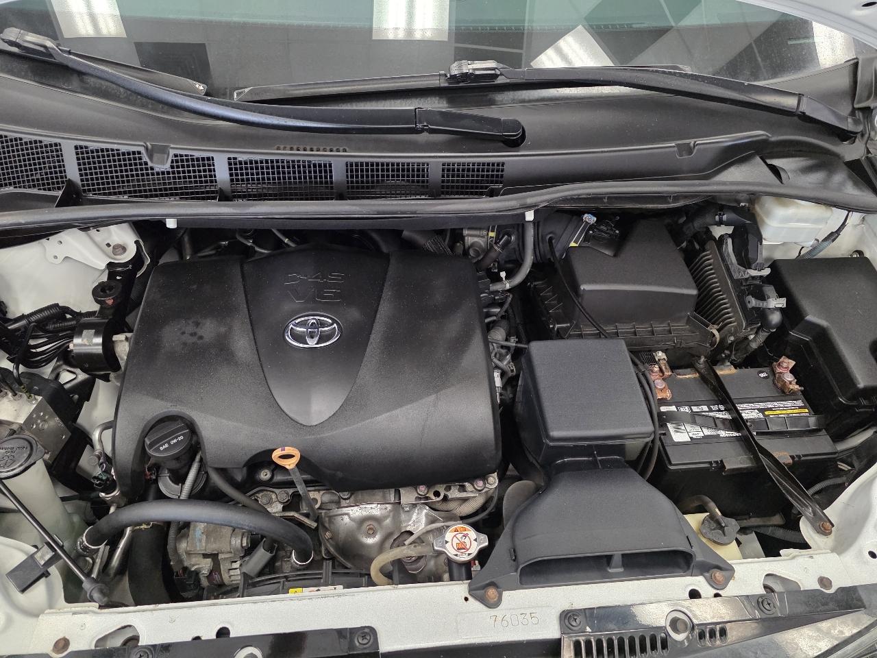 Toyota Sienna SE 8-Passenger 2020