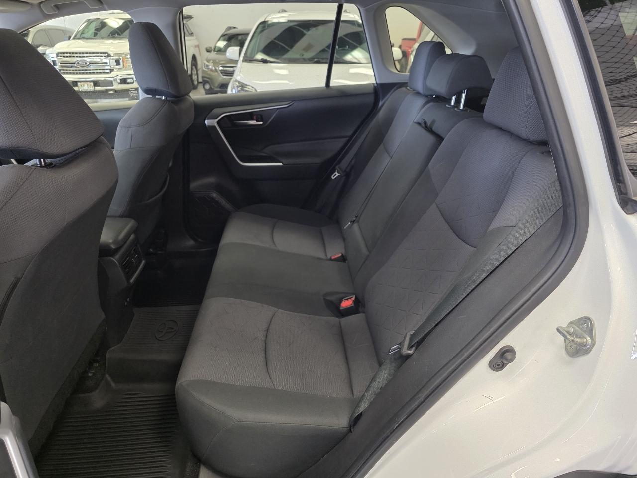 Toyota RAV4 XLE 2019